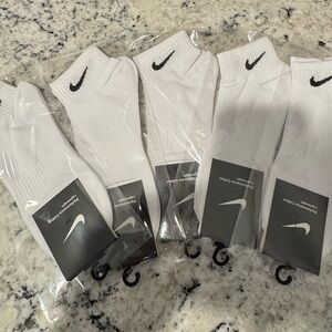 Nike White Crew Athletic Socks for Men